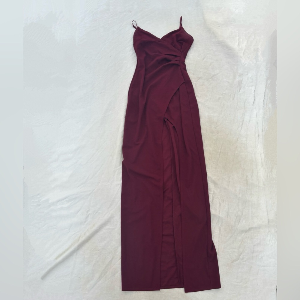 Emerald Sundae Juniors Burgundy Maxi Evening Dress US Women’s Small